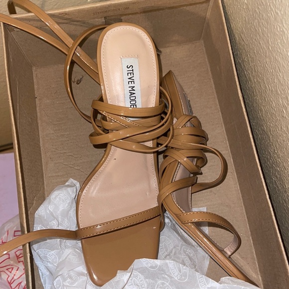 Brand new Steve Madden heels - Picture 1 of 1